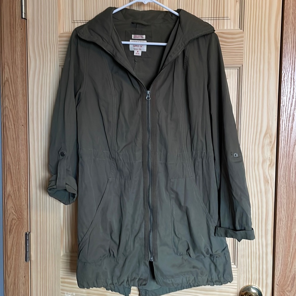 MOSSIMO women’s military green long jacket | size M | Used in great condition